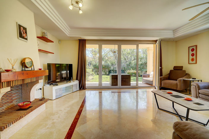 Image No.2-3 Bed Villa for sale