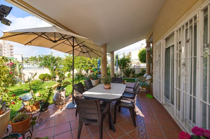 Image No.29-4 Bed Villa for sale