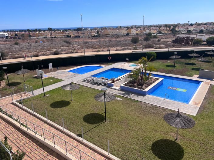 Image No.1-3 Bed Apartment for sale
