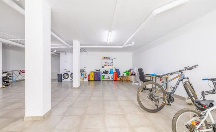 Image No.20-3 Bed House for sale