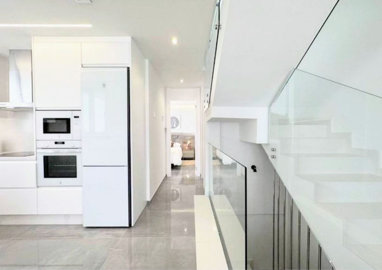 7-aa4cc561180b369757c0bb4af9886cd3