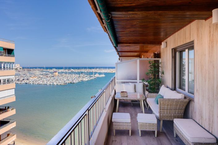Image No.1-3 Bed Apartment for sale