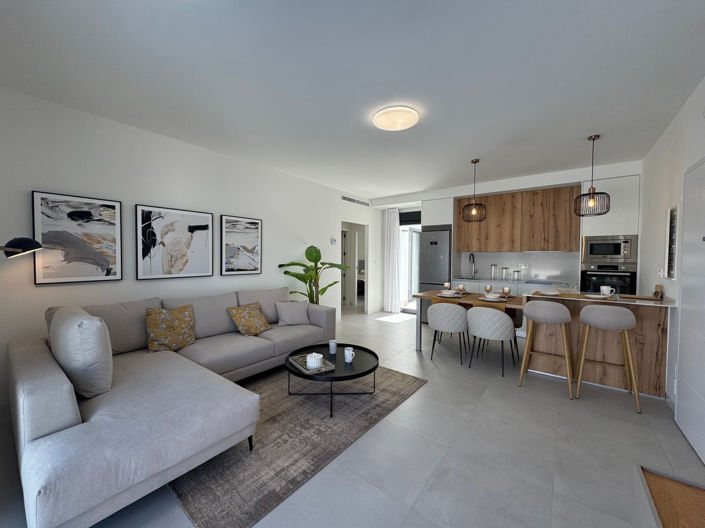 Image No.7-2 Bed House for sale