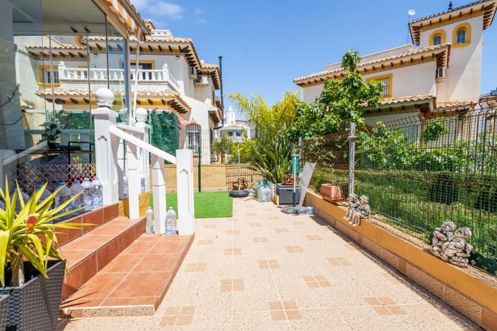 Image No.1-2 Bed Duplex for sale