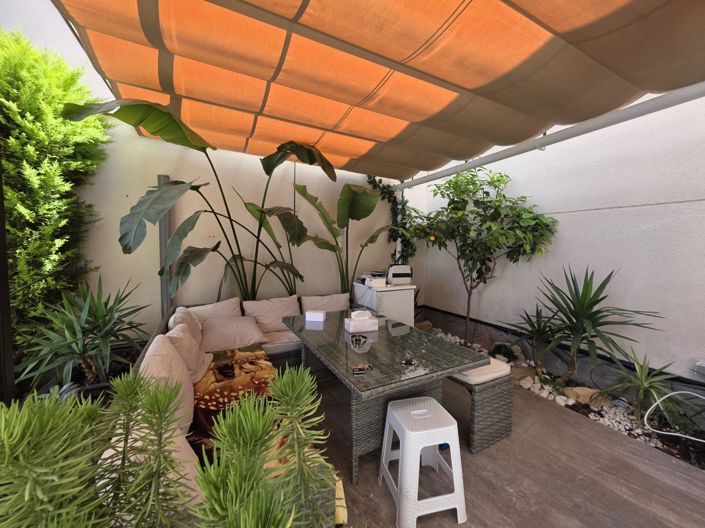 Image No.8-3 Bed Villa for sale