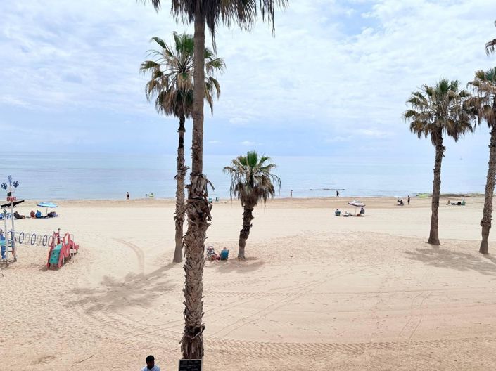 Image No.1-3 Bed Apartment for sale