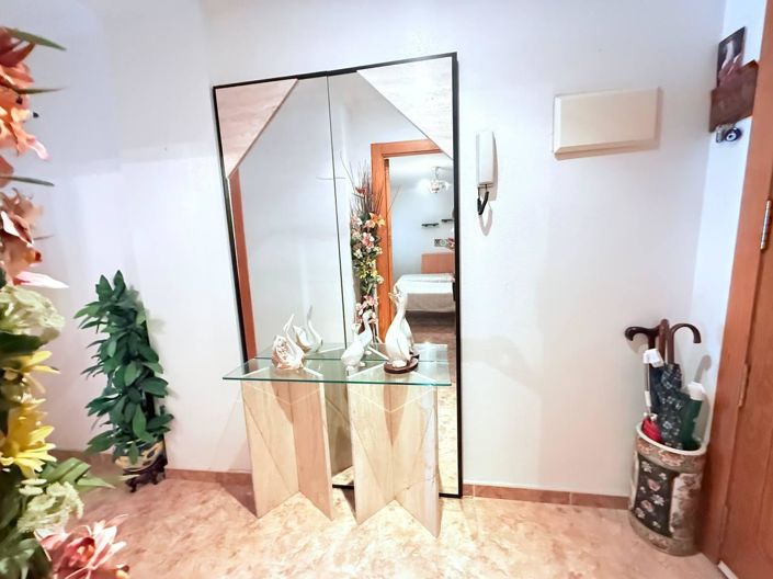 Image No.19-3 Bed Apartment for sale