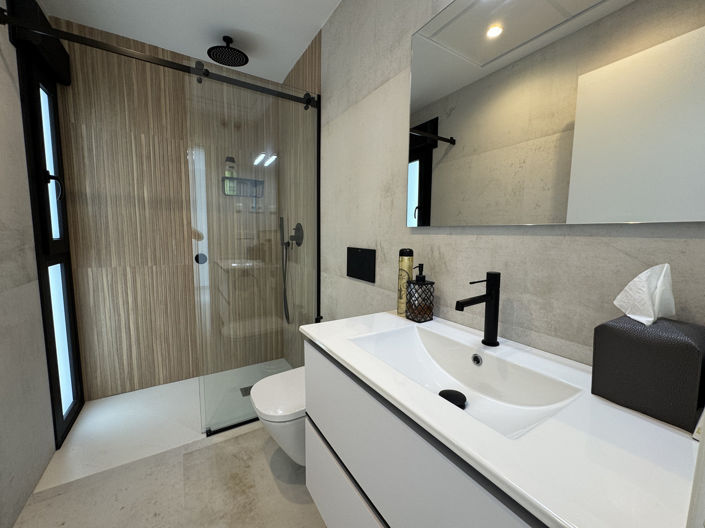 Image No.42-2 Bed Penthouse for sale