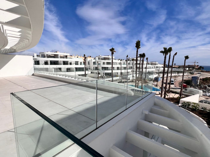 Image No.18-3 Bed Apartment for sale