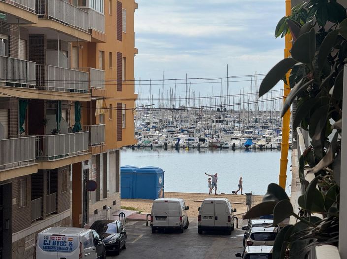 Image No.1-3 Bed Apartment for sale
