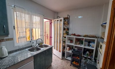 f41bbb86-img-20250519-wa0045