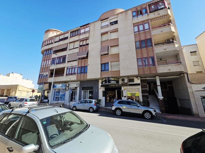 Image No.1-2 Bed Apartment for sale