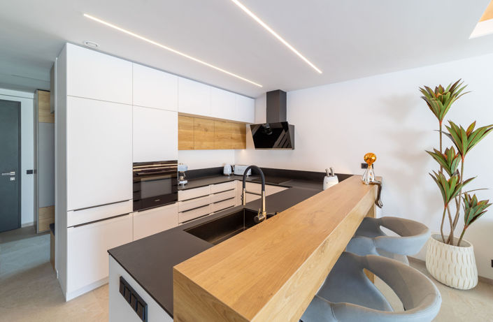 Image No.6-5 Bed Villa for sale
