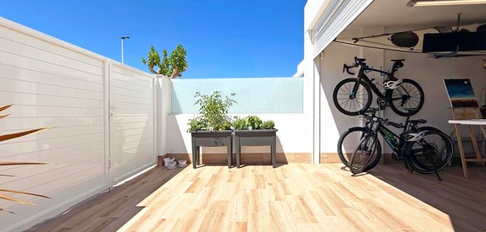 Image No.25-2 Bed Villa for sale