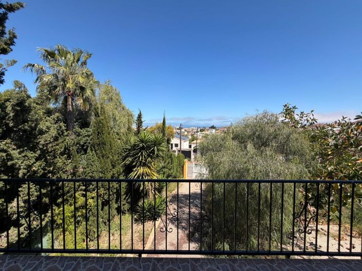 Image No.10-4 Bed Villa for sale