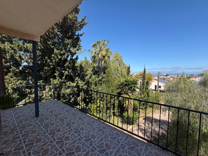 Image No.11-4 Bed Villa for sale