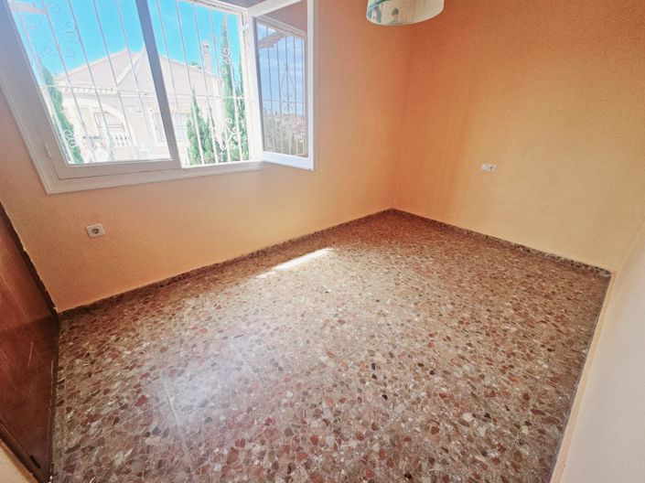 Image No.12-Villa de 4 chambres à vendre à Torrevieja