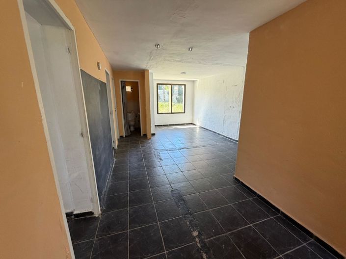 Image No.41-4 Bed Villa for sale