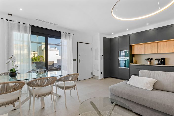 Image No.5-Villa de 4 chambres à vendre à Ciudad Quesada