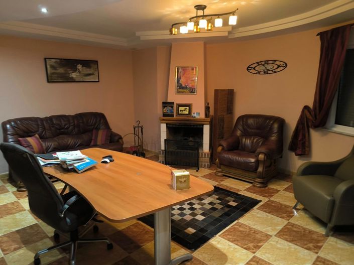 Image No.20-5 Bed Villa for sale