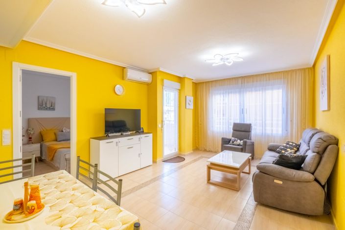 Image No.1-Appartement de 2 chambres à vendre à Torrevieja