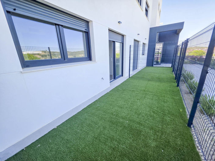 Image No.1-2 Bed Apartment for sale