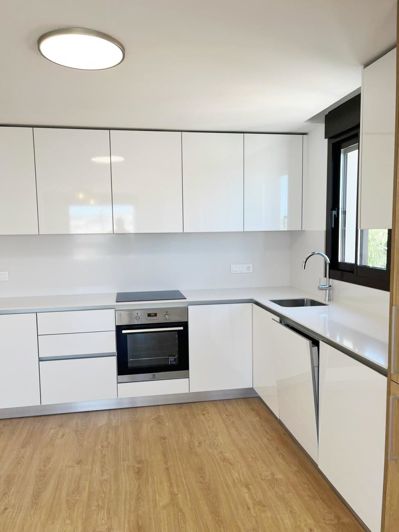 Image No.4-2 Bed Penthouse for sale