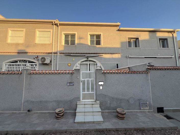 Image No.4-Maison de ville de 3 chambres à vendre à Torrevieja