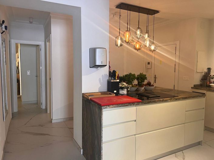 Image No.11-3 Bed Apartment for sale