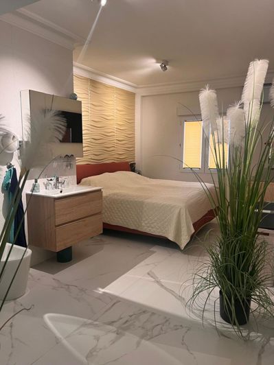 Image No.15-3 Bed Apartment for sale