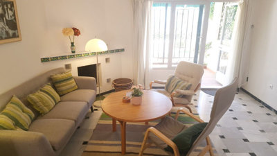 r50242818image