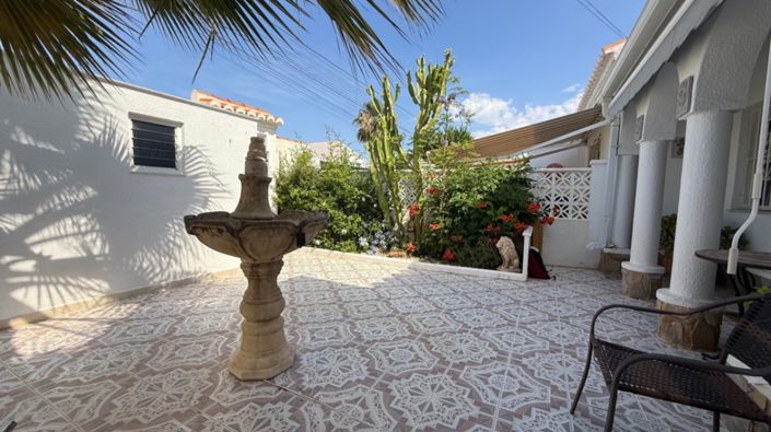 Image No.24-3 Bed Villa for sale