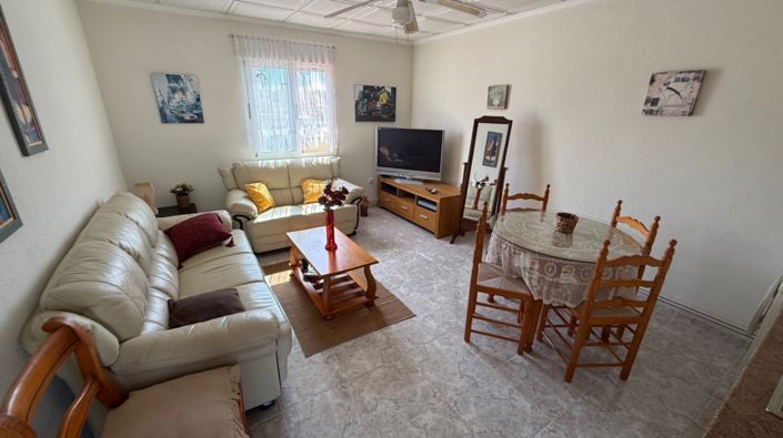 Image No.35-3 Bed Villa for sale