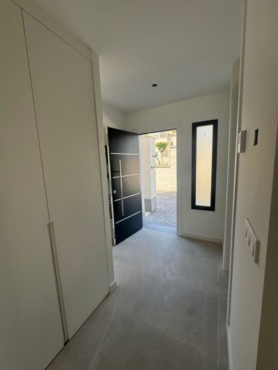 Image No.15-4 Bed Villa for sale