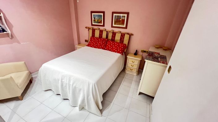 Image No.24-2 Bed Apartment for sale