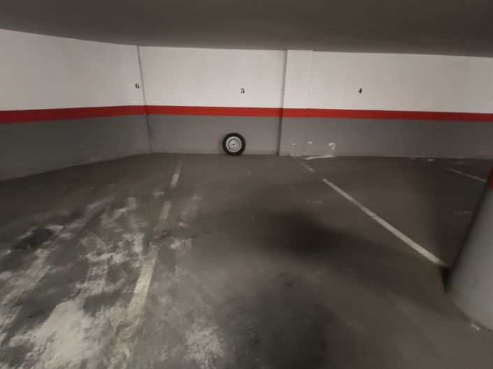 Image No.37-3 Bed Apartment for sale