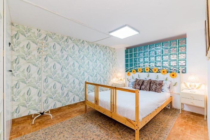 Image No.9-3 Bed Duplex for sale