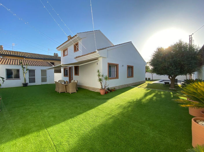 Image No.24-5 Bed House for sale