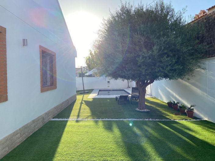 Image No.26-5 Bed House for sale