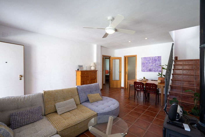 Image No.7-5 Bed House for sale