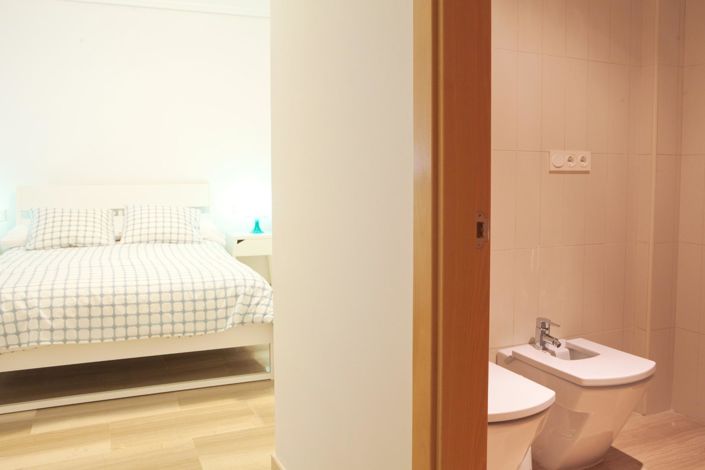 Image No.14-4 Bed Apartment for sale