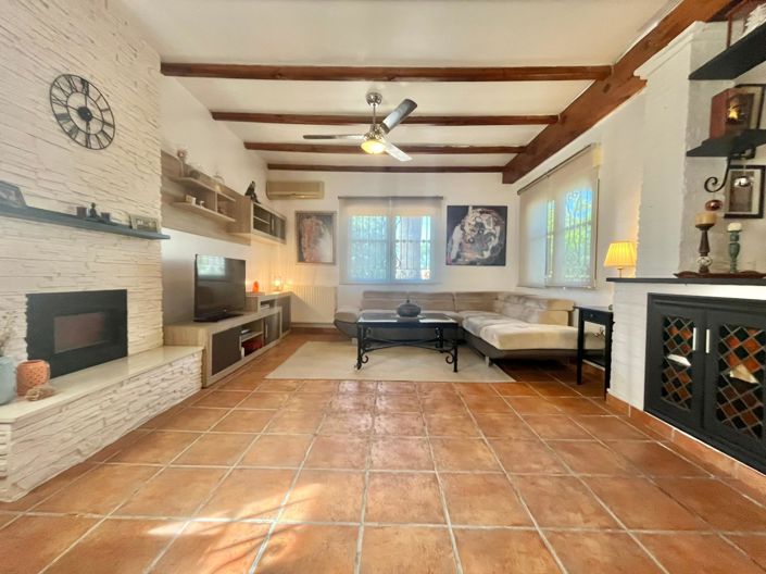 Image No.18-3 Bed Villa for sale