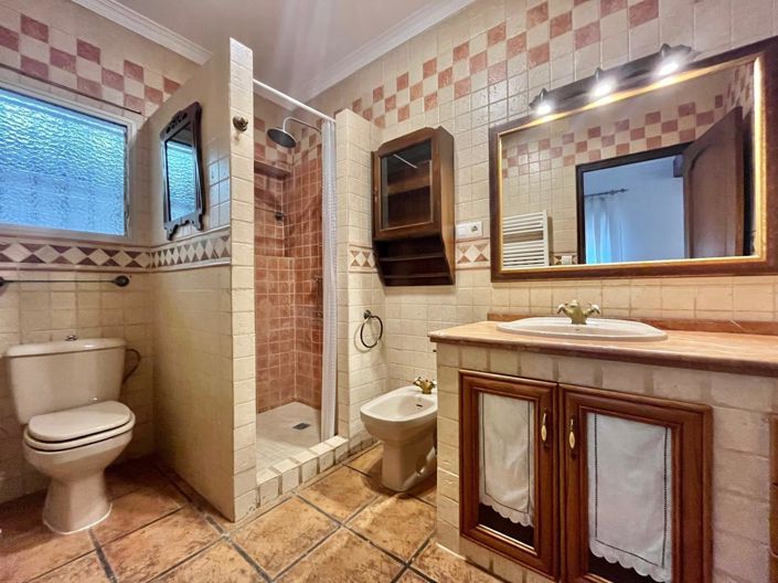 Image No.36-3 Bed Villa for sale