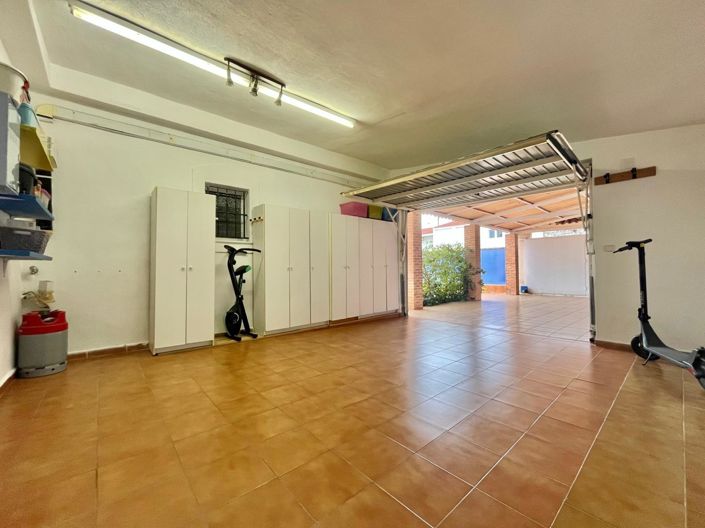 Image No.42-3 Bed Villa for sale