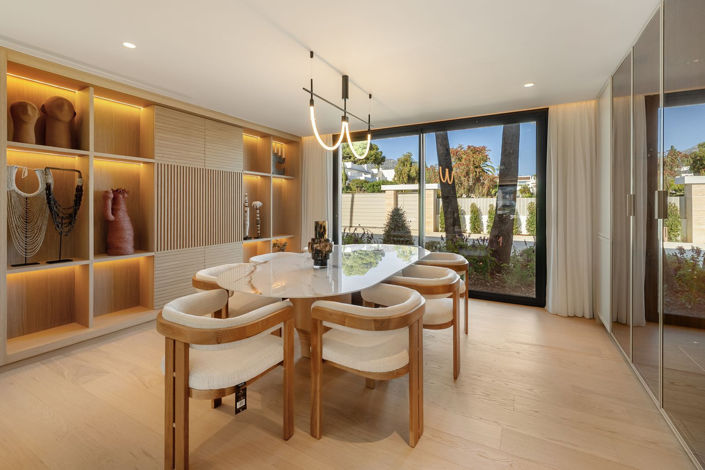 Image No.33-6 Bed Villa for sale