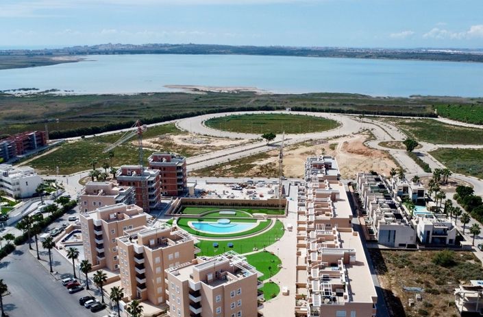 Image No.1-3 Bed Apartment for sale