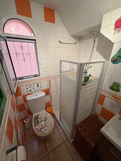 Image No.10-3 Bed Villa for sale