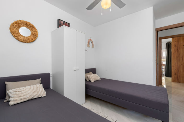 Image No.16-2 Bed Apartment for sale