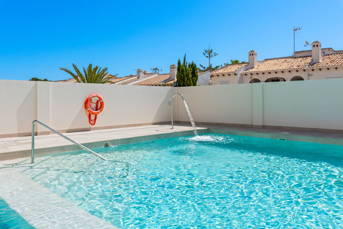 Image No.25-2 Bed Apartment for sale