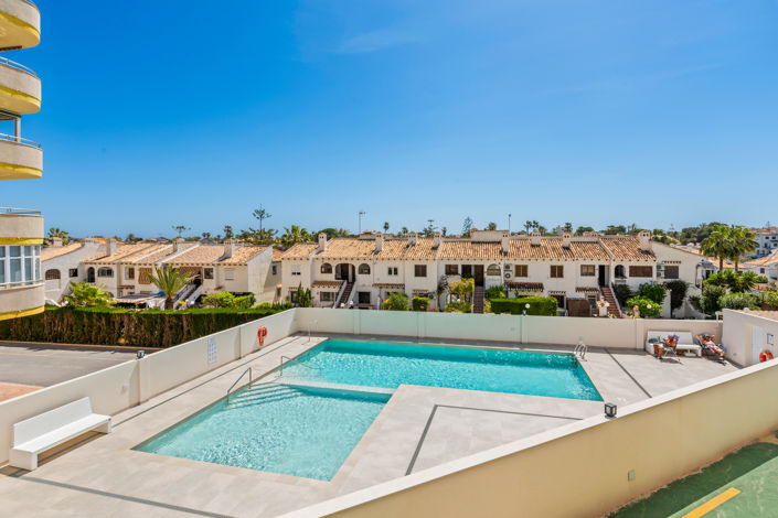 Image No.28-2 Bed Apartment for sale